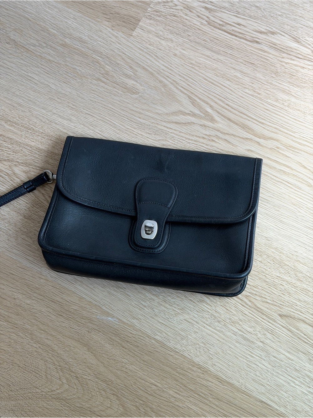 Vintage Coach 9832 Black Leather Clutch Bag 1998